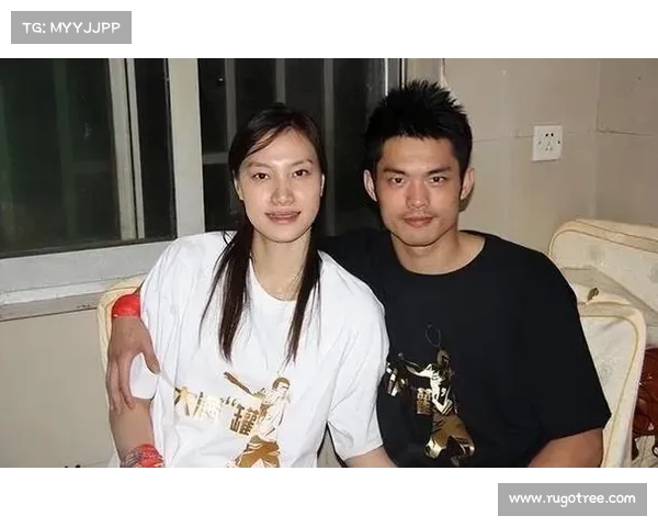 林丹与谢杏芳的故事:冷漠背后的婚姻棋局解读(林丹谢杏芳秀恩爱) 林丹与谢杏芳的故事:冷漠背后的婚姻棋局解读(林丹谢杏芳秀恩爱)