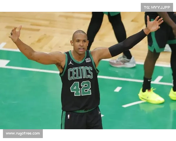 绿军老板格罗斯贝克考虑卖队,记者澄清与奢侈税压力无关 绿军老板格罗斯贝克考虑卖队,记者澄清与奢侈税压力无关